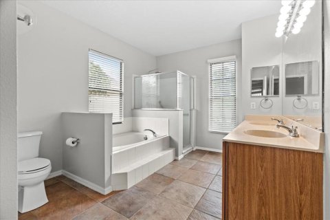 Casa en venta en Orlando, Florida, 4 dormitorios, 211.82 m2 № 1899232 - foto 25
