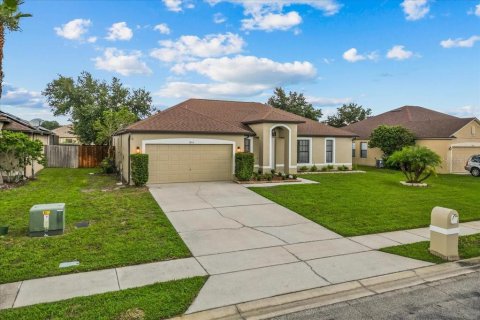 Casa en venta en Orlando, Florida, 4 dormitorios, 211.82 m2 № 1899232 - foto 3