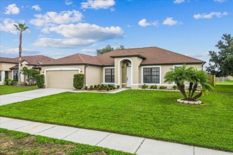 Casa en venta en Orlando, Florida, 4 dormitorios, 211.82 m2 № 1899232 - foto 2