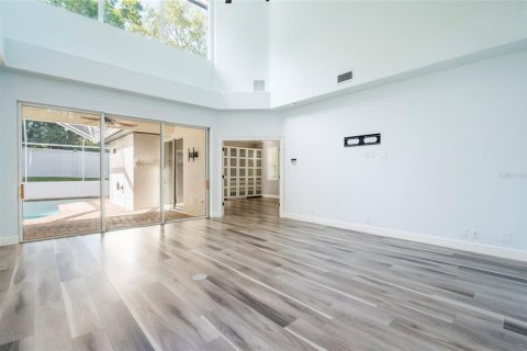 House in Safety Harbor, Florida 4 bedrooms, 330.08 sq.m. № 2092150 - photo 10