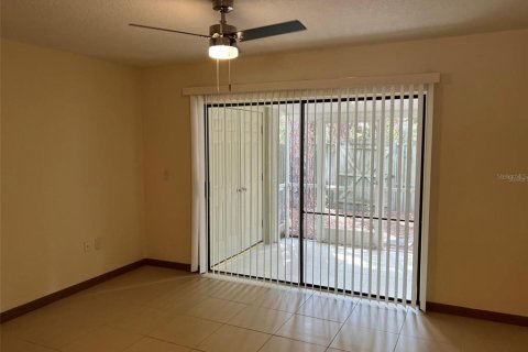 Adosado en alquiler en Bradenton, Florida, 2 dormitorios, 99.41 m2 № 1870077 - foto 6