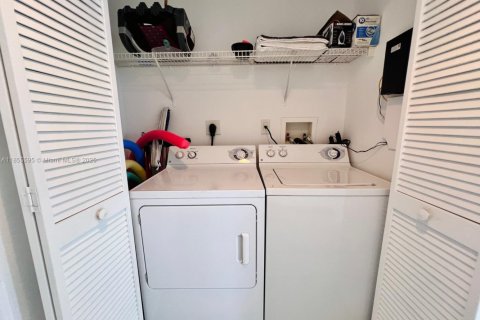 Condominio en alquiler en Aventura, Florida, 2 dormitorios, 115.66 m2 № 1979286 - foto 24