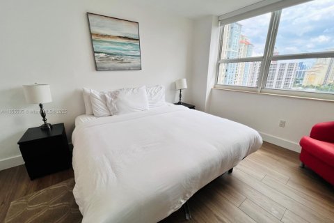 Condominio en alquiler en Aventura, Florida, 2 dormitorios, 115.66 m2 № 1979286 - foto 17