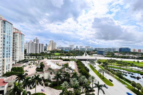 Condominio en alquiler en Aventura, Florida, 2 dormitorios, 115.66 m2 № 1979286 - foto 4