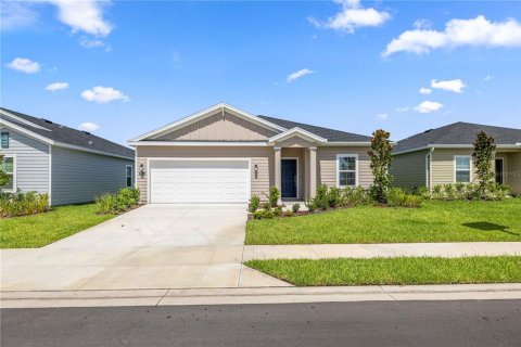 House in Ocala, Florida 3 bedrooms, 195.65 sq.m. № 2419953