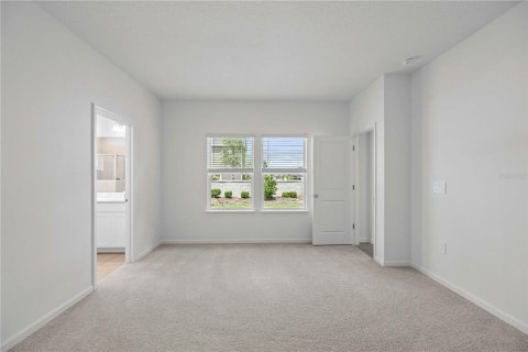 House in Ocala, Florida 3 bedrooms, 195.65 sq.m. № 2419953 - photo 11