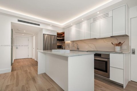 Copropriété à vendre à Miami Beach, Floride: 2 chambres, 89.19 m2 № 1764987 - photo 9