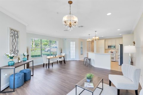 Adosado en venta en Winter Springs, Florida, 3 dormitorios, 171.5 m2 № 1624660 - foto 2