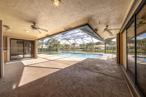 Villa ou maison à vendre à Plantation, Floride: 4 chambres, 221.85 m2 № 1976888 - photo 25
