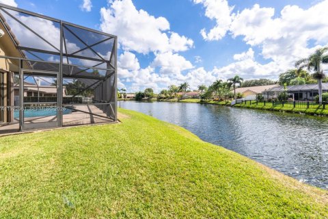 Villa ou maison à vendre à Plantation, Floride: 4 chambres, 221.85 m2 № 1976888 - photo 9