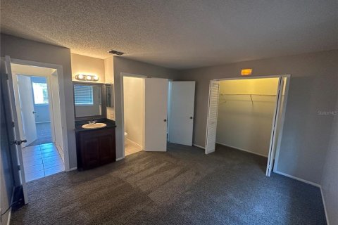 Townhouse in Orlando, Florida 2 bedrooms, 89.19 sq.m. № 1894818 - photo 12