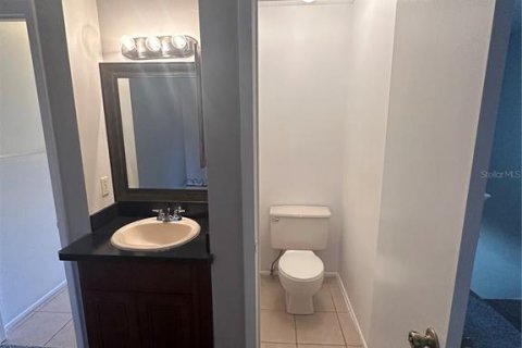 Townhouse in Orlando, Florida 2 bedrooms, 89.19 sq.m. № 1894818 - photo 13