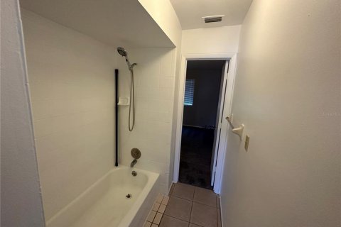 Townhouse in Orlando, Florida 2 bedrooms, 89.19 sq.m. № 1894818 - photo 14