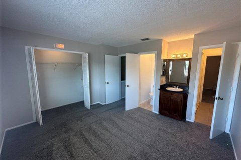 Townhouse in Orlando, Florida 2 bedrooms, 89.19 sq.m. № 1894818 - photo 15