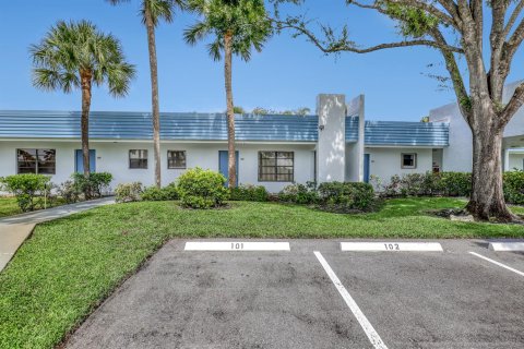 Copropriété à louer à Lake Worth, Floride: 2 chambres, 94.76 m2 № 2191158 - photo 3