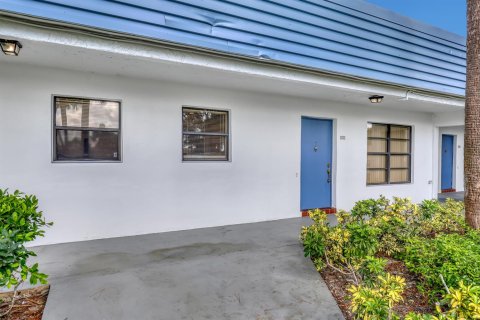 Copropriété à louer à Lake Worth, Floride: 2 chambres, 94.76 m2 № 2191158 - photo 4