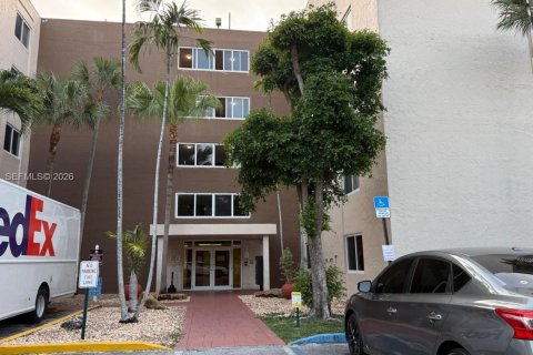 Appartement à Hialeah, Floride 1 chambre, 80.82 m2 № 2076348