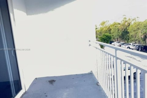 Appartement à louer à Hialeah, Floride: 1 chambre, 80.82 m2 № 2076348 - photo 20