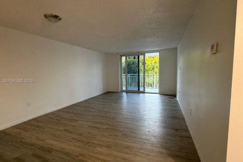 Appartement à louer à Hialeah, Floride: 1 chambre, 80.82 m2 № 2076348 - photo 7