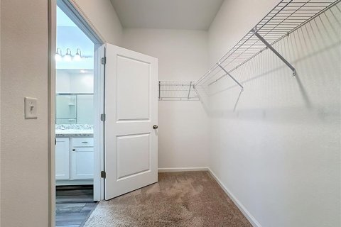 House in Ruskin, Florida 4 bedrooms, 178.93 sq.m. № 2208991 - photo 14
