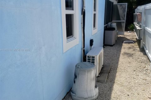 Casa en venta en Key Largo, Florida, 2 dormitorios, 90.67 m2 № 1983746 - foto 21