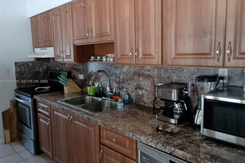 Casa en venta en Key Largo, Florida, 2 dormitorios, 90.67 m2 № 1983746 - foto 18