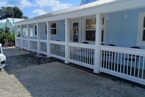 Casa en venta en Key Largo, Florida, 2 dormitorios, 90.67 m2 № 1983746 - foto 1