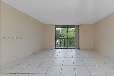 Copropriété à louer à Miami, Floride: 2 chambres, 89.65 m2 № 2184784 - photo 9