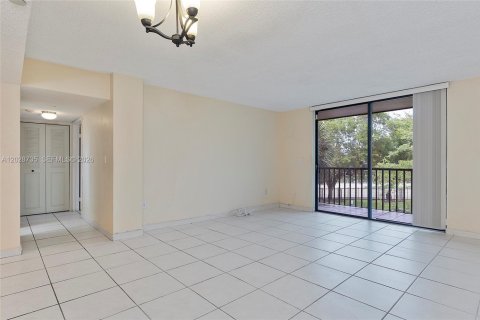 Copropriété à louer à Miami, Floride: 2 chambres, 89.65 m2 № 2184784 - photo 10