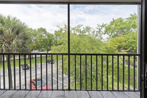 Copropriété à louer à Miami, Floride: 2 chambres, 89.65 m2 № 2184784 - photo 15