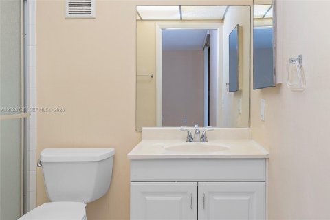 Copropriété à louer à Miami, Floride: 2 chambres, 89.65 m2 № 2184784 - photo 25