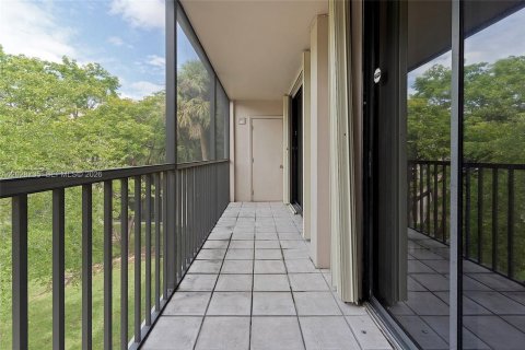 Copropriété à louer à Miami, Floride: 2 chambres, 89.65 m2 № 2184784 - photo 17