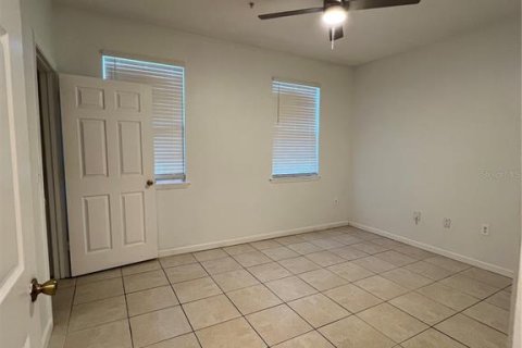 Condo in Orlando, Florida, 3 bedrooms  № 1840243 - photo 13