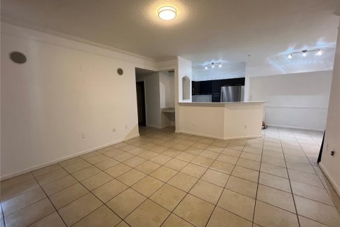 Condo in Orlando, Florida, 3 bedrooms  № 1840243 - photo 9