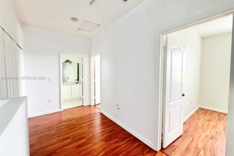 Casa en alquiler en Homestead, Florida, 3 dormitorios, 153.47 m2 № 2059490 - foto 13