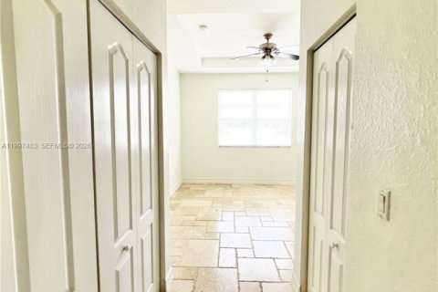 Casa en alquiler en Homestead, Florida, 3 dormitorios, 153.47 m2 № 2059490 - foto 22