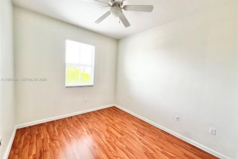 Casa en alquiler en Homestead, Florida, 3 dormitorios, 153.47 m2 № 2059490 - foto 12