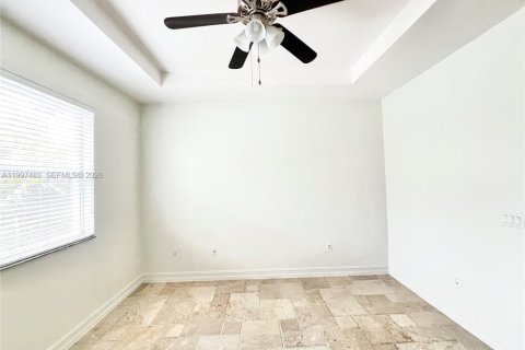 Casa en alquiler en Homestead, Florida, 3 dormitorios, 153.47 m2 № 2059490 - foto 24