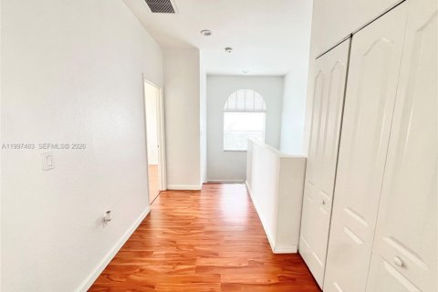 Casa en alquiler en Homestead, Florida, 3 dormitorios, 153.47 m2 № 2059490 - foto 8