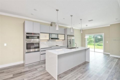 Townhouse in Davenport, Florida 4 bedrooms, 206.61 sq.m. № 2113818 - photo 7