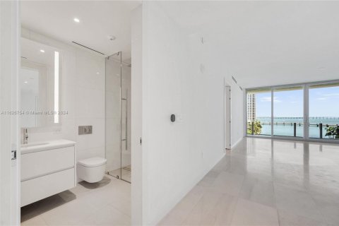 Купить кондоминиум в Майами, Флорида 2 спальни, 169.92м2, № 2034797 - фото 26