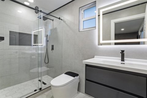 Villa ou maison à vendre à Pembroke Pines, Floride: 5 chambres, 313.55 m2 № 1830261 - photo 22