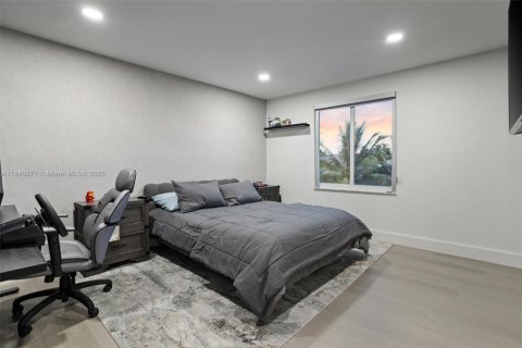 Villa ou maison à vendre à Pembroke Pines, Floride: 5 chambres, 313.55 m2 № 1830261 - photo 28