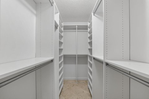 Copropriété à vendre à Oakland Park, Floride: 2 chambres, 107.77 m2 № 2077755 - photo 21
