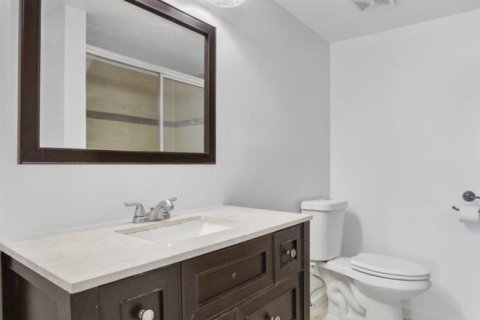 Copropriété à vendre à Oakland Park, Floride: 2 chambres, 107.77 m2 № 2077755 - photo 20