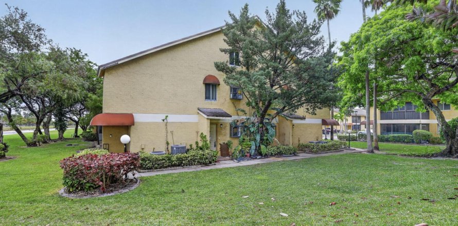 Condo à Oakland Park, Floride, 2 chambres № 2077755