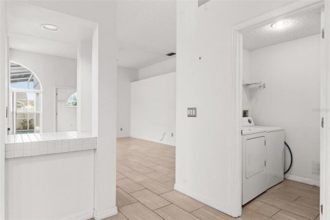 House in Kissimmee, Florida 3 bedrooms, 159.05 sq.m. № 1546620 - photo 7