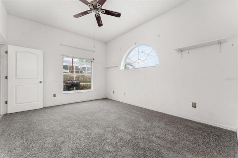 House in Kissimmee, Florida 3 bedrooms, 159.05 sq.m. № 1546620 - photo 19