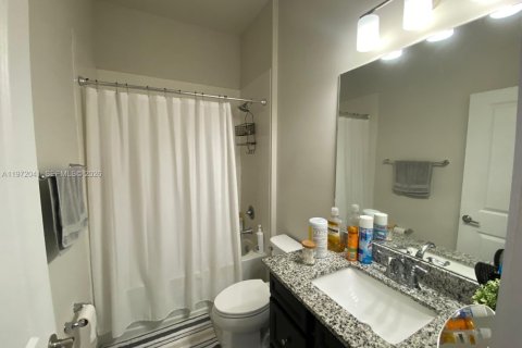 Touwnhouse à louer à Homestead, Floride: 4 chambres, 183.95 m2 № 2042281 - photo 21