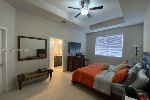 Touwnhouse à louer à Homestead, Floride: 4 chambres, 183.95 m2 № 2042281 - photo 29